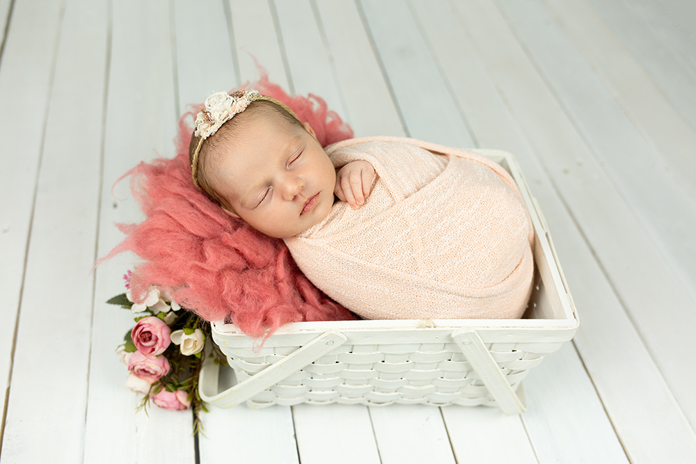 Mali srčki - fotografiranje novorojenčka 6